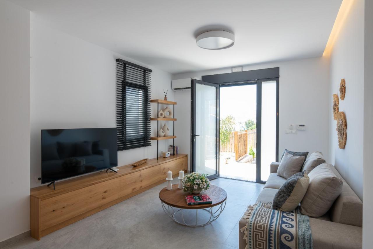 Villa Auretta Pefki  Экстерьер фото